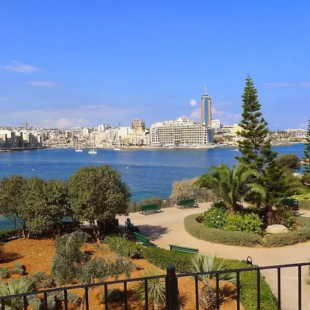 Sliemas Finest Fresh And Stylish Apartman Sliema