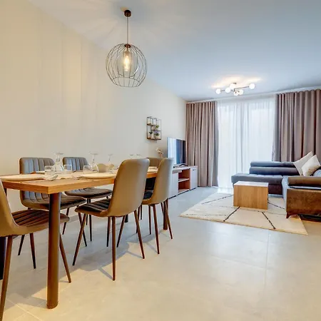 Sliemas Finest Fresh And Stylish Apartment