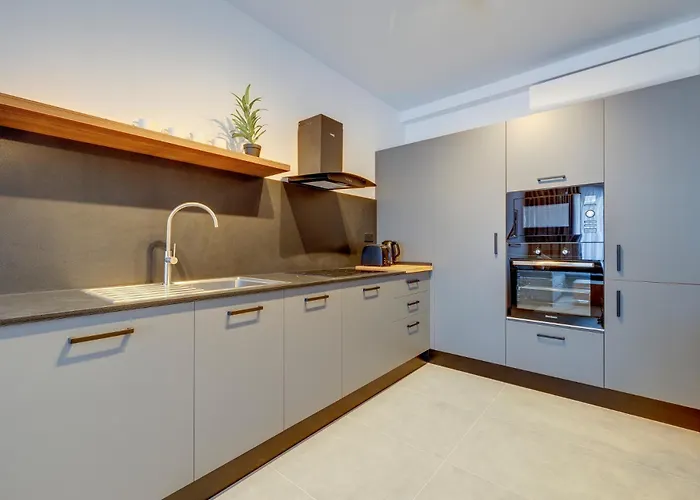 Sliemas Finest Fresh And Stylish